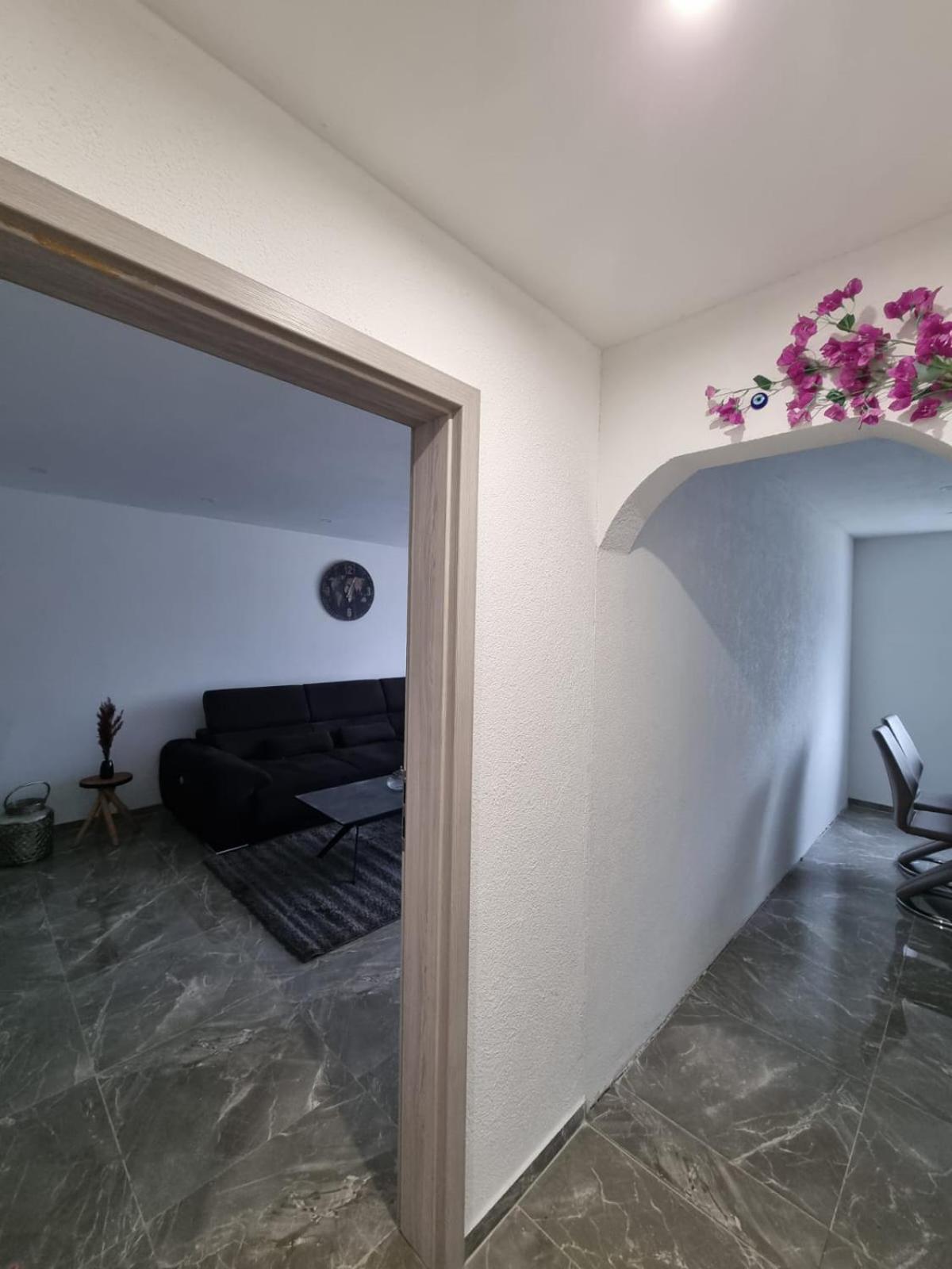 Apartment Sasu Friedrichshafen Esterno foto