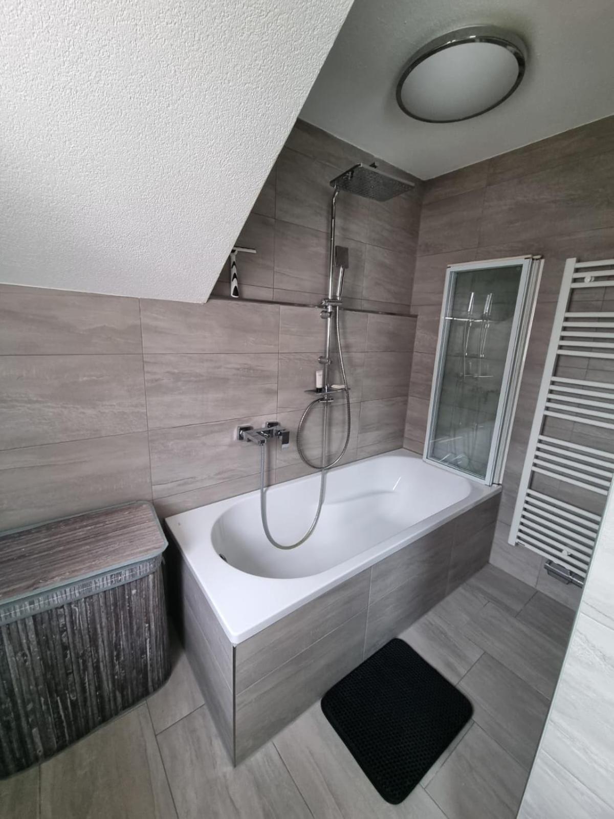 Apartment Sasu Friedrichshafen Esterno foto